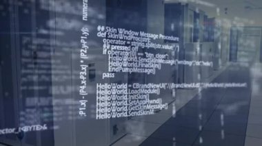 Sunucular üzerinde veri işleme animasyonu. Ağ, bilgisayarlar, veri işleme ve teknoloji konsepti dijital olarak oluşturulmuş video.