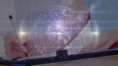 Kafkas kadın doktorların not tutması üzerine dünya ile olan bağlantıların animasyonu. Dijital olarak üretilen sağlık, tıp, bağlantılar ve teknoloji konsepti.