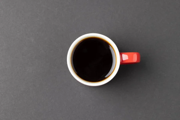 Afbeelding Van Rode Kop Hete Zwarte Koffie Zwarte Achtergrond Koffie — Stockfoto