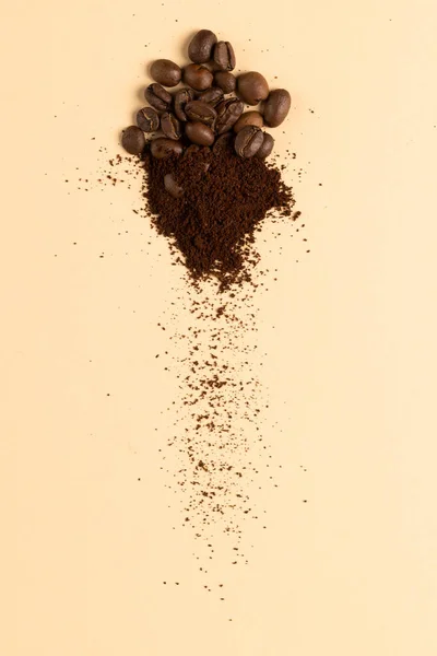 Beyaz Arkaplanda Kahve Çekirdeği Hapı Resmi Kahve Içecek Içecekler — Stok fotoğraf