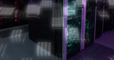 Sunucu odasında dijital veri işleme animasyonu. Dijital olarak oluşturulmuş küresel bağlantılar, veri işleme ve dijital arayüz kavramı.