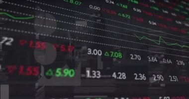 Grafikler ve grafikler üzerinde finansal veri işleme animasyonu. Küresel iletişim, iş, veri ve dijital arayüz kavramı dijital olarak oluşturulmuş video.
