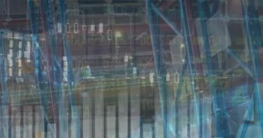 Şehir ve depo üzerinde veri işleme animasyonu. Küresel iş ve dijital arayüz kavramı dijital olarak oluşturulmuş video.