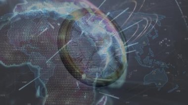 Beyaz zemin üzerinde hareket eden saat üzerinde dünya haritasının animasyonu. Küresel teknoloji, bilgisayar ve dijital arayüz kavramı dijital olarak oluşturulmuş video.