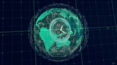 Mavi zemin üzerinde veri işleme ve küre animasyonu. küresel iş ve dijital arayüz kavramı dijital olarak oluşturulmuş video.