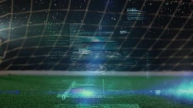 Çeşitli futbol takımlarında veri işleme animasyonu. Küresel spor, bilgisayar ve dijital arayüz kavramı dijital olarak oluşturulmuş video.