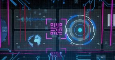 Ekranlardaki veri işleme üzerinde parlayan qr kodunun animasyonu. Küresel çevrimiçi kimlik, bilgisayar, bağlantılar, veri işleme ve teknoloji konsepti dijital olarak oluşturulmuş video.
