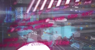 Mavi arkaplanda veri işleme animasyonu. küresel iş ve dijital arayüz kavramı dijital olarak oluşturulmuş video.