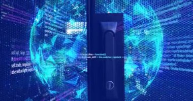 Sunucu odasındaki veri işleme ve şekillerin animasyonu. küresel iş ve dijital arayüz kavramı dijital olarak oluşturulmuş video.