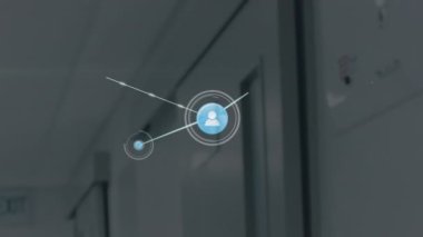 Farklı doktorların koşması üzerine ikonlarla bağlantı ağının animasyonu. Küresel tıp ve dijital arayüz kavramı dijital olarak oluşturulmuş video.