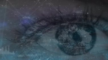 Kadın gözü üzerinden bağlantı ağının animasyonu. Kadın gözü üzerinde hareket eden bağlantıları ve noktaları olan dünyanın animasyonu.