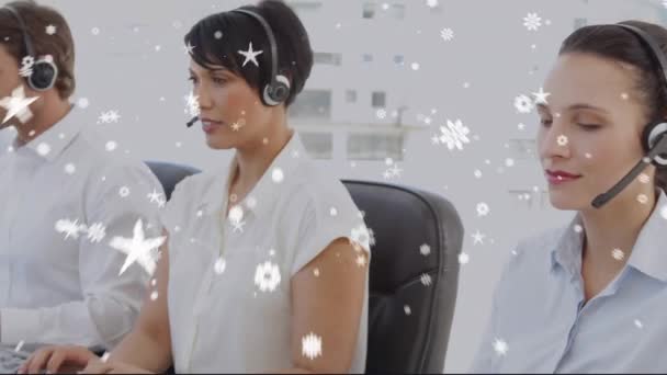 Animation Falling Snow Diverse Group People Using Head Phone Sets — Vídeo de Stock