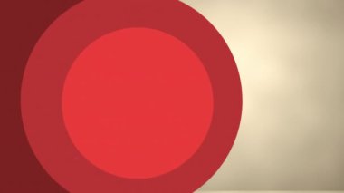 Şekiller ve gri arkaplan üzerine ışıldayan kız metninin animasyonu. Yaz, tatil ve eğlence konsepti dijital olarak oluşturulmuş video.