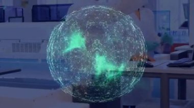 Çeşitli kadın ve erkek laboratuvar çalışanları arasındaki bağlantıların animasyonu. Bilim, tıp ve laboratuar konsepti dijital olarak üretilen video.