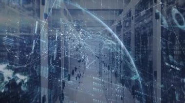 Bilgisayar sunucuları üzerindeki bağlantı ağının küresel animasyonu. Küresel hesaplama, veri işleme ve bağlantılar konsepti dijital olarak oluşturulmuş video.