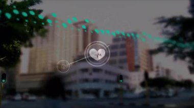 Şehir manzarası üzerinde veri işleme animasyonu. küresel iş ve dijital arayüz kavramı dijital olarak oluşturulmuş video.