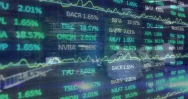 Hurdalıkta finansal veri işleme animasyonu. Küresel bilim, bağlantılar, veri işleme ve dijital arayüz kavramı dijital olarak oluşturulmuş video.