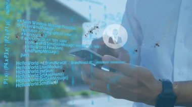 Akıllı telefon kullanan beyaz adamlar üzerinden bağlantı ağının ve dünyanın animasyonu. küresel bağlantılar, teknoloji ve dijital arayüz konsepti dijital olarak oluşturulmuş video.