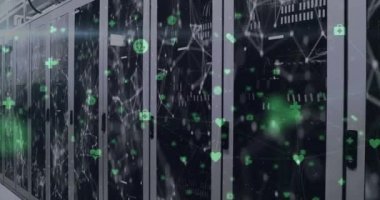 Sunucu odasındaki bağlantı ağının animasyonu. Küresel bilim, bağlantılar, veri işleme ve dijital arayüz kavramı dijital olarak oluşturulmuş video.