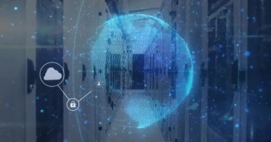 Sunucu odasındaki simgelerle veri işleme ve küre animasyonları. Küresel iş ve dijital arayüz kavramı dijital olarak oluşturulmuş video