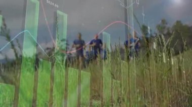 Açık havada eğitim gören çeşitli adamların grafiklerinin animasyonu. Spor, spor ve teknoloji konsepti dijital olarak oluşturulmuş video.