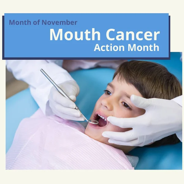 Bild Der Mundkrebs Aufklärungsaktion Monat Über Den Händen Von Zahnarzt — Stockfoto