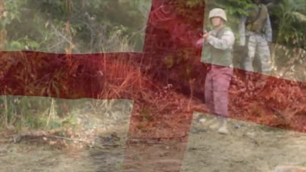 Animacja Flagi Anglii Nad Różnymi Żołnierzami Płci Męskiej Patriotyzm Armia — Wideo stockowe