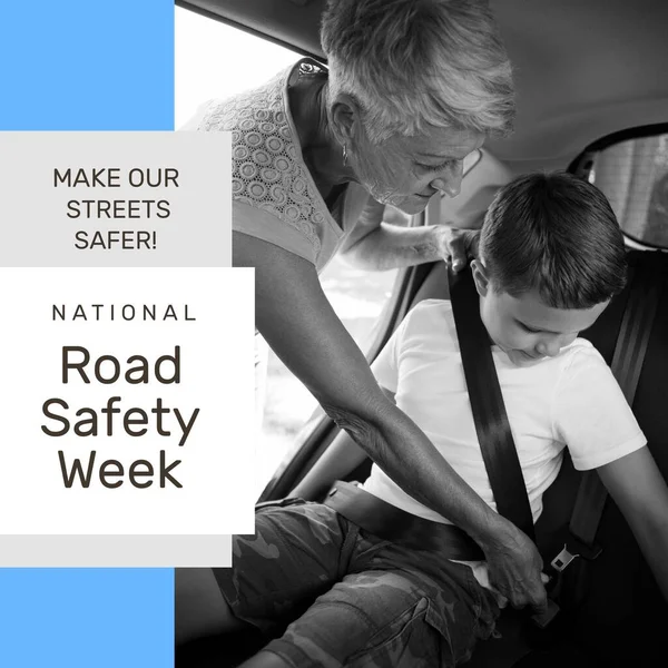어린이용 안전벨트를 할머니에 주일간의 안전벨트를 히매고 도로와 여행에 개념을 — 스톡 사진