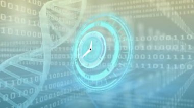 Yeşil zemin üzerinde DNA ipliği ve veri işleme alanının taranması. Küresel teknoloji, bilgisayar ve dijital arayüz kavramı dijital olarak oluşturulmuş video.