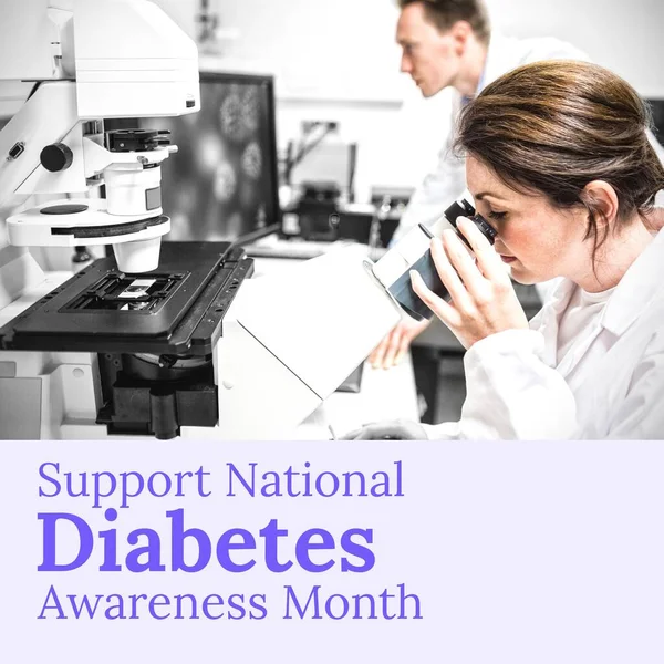 Beeld Van Nationale Diabetes Bewustzijn Maand Caucaisan Vrouwelijke Laboratoriummedewerker Met — Stockfoto