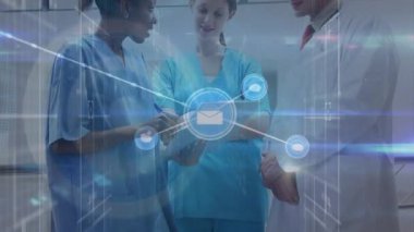 Çeşitli doktorlar üzerinde ikonlar ve ışık yollarıyla bağlantı ağının animasyonu. Küresel tıp, sağlık ve dijital arayüz kavramı dijital olarak üretilen video.