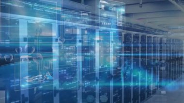 Sunucu odasında veri işleme animasyonu. küresel iş ve dijital arayüz kavramı dijital olarak oluşturulmuş video.