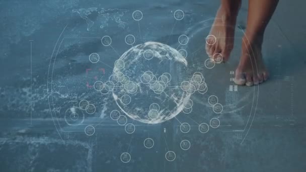 Animation Spinning Globe Molecule Circles African Man Walking Beach Digital — Vídeo de Stock