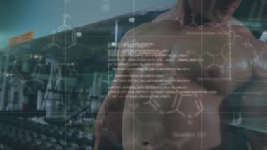 Ofiste çalışan iş adamının veri işleme animasyonu. İş bilimi bağlantı teknolojisi ve dijital arayüz konsepti dijital olarak oluşturulmuş video.