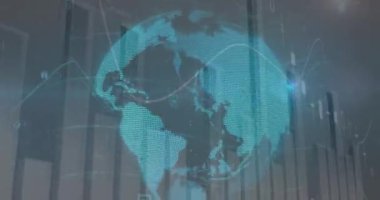 Veri işleme üzerinde dünyanın animasyonu. Küresel teknoloji, bilgisayar ve dijital arayüz kavramı dijital olarak oluşturulmuş video.