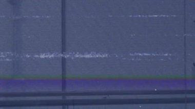 Beyaz erkek doktorların ameliyat odasına doğru koştuğu dijital teknik bir arızanın animasyonu. Dijital bileşim, aciliyet, takım çalışması, sağlık ve tıbbi meslek.