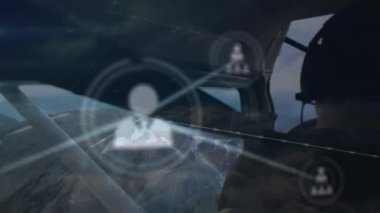 Helikopterle dağın üzerinden uçan pilotların dikiz aynasından birbirine bağlı profillerin animasyonu. Dijital kompozit, çoklu pozlama, telekomünikasyon, ulaşım, kulaklık, orta hava.