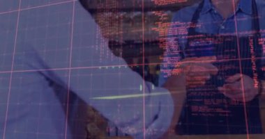 Dijital programlama verilerinin animasyonu, şebeke düzeni ve kafede kahve içen adamın grafiği. Hologram, dijital olarak üretilmiş, çoklu pozlama, ilerleme, iş, barista ve içki.