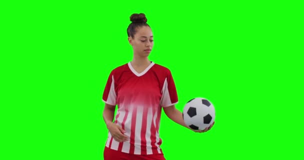 Yeşil Arka Planda Bayan Futbolcu — Stok video