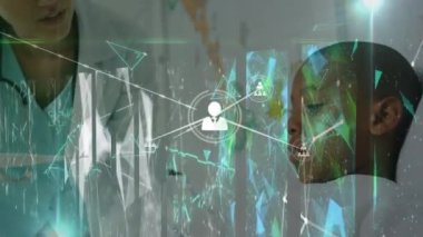 Kafkas kadın doktor ve hasta arasındaki bağlantı ağının animasyonu. Küresel tıp ve dijital arayüz kavramı dijital olarak oluşturulmuş video.