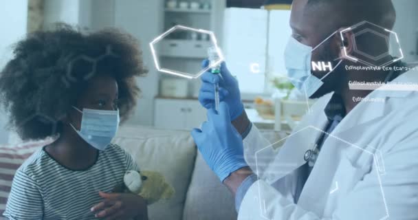 非洲裔美国医生和病人的化学配方动画 全球医学 科学和数字接口概念数字生成视频 — 图库视频影像