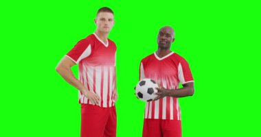  Erkek futbolcular. Spor, hareket, eğitim ve aktif yaşam tarzı kavramı.