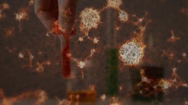 Анимация Молекулярных Структур Вблизи Руки Держащей Пробирку Наполненную Химикатами Концепция — стоковое видео