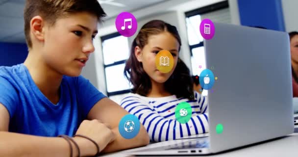 Animation Colorful Icons Diverse Schoolchildren Using Laptop Global Social Media — Stok Video