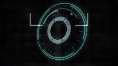 Kapsam taraması ve siyah arka plandaki şekillerin animasyonu. küresel iş ve dijital arayüz kavramı dijital olarak oluşturulmuş video.