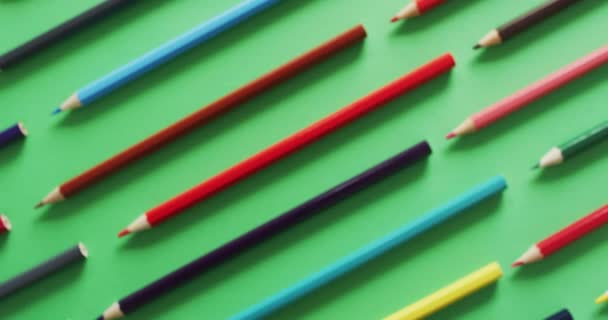 Video Composition Colorful Crayons Green Surface School Equipment Tools Learning — Stock Video