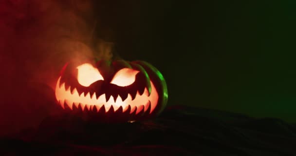 Video Halloween Carved Pumpkin Smoke Red Light Black Background Halloween — Stockvideo