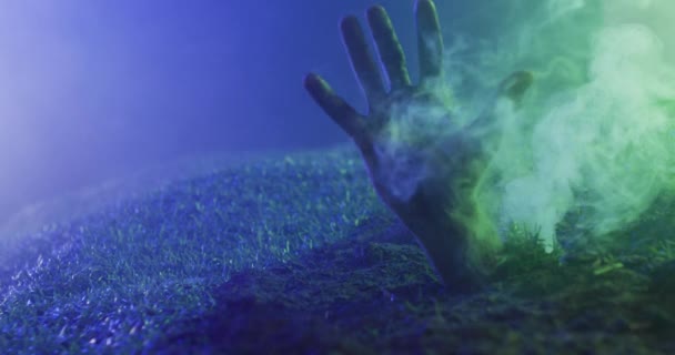 Video Hand Raising Grass Smoke Black Background Halloween Autumn Tradition — Vídeo de Stock