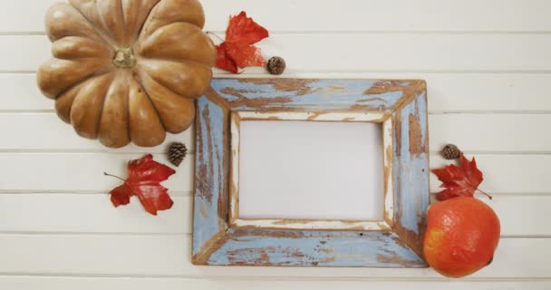 Video Pumpkins Autumn Leaves Frame Copy Space White Background Halloween — Stockvideo