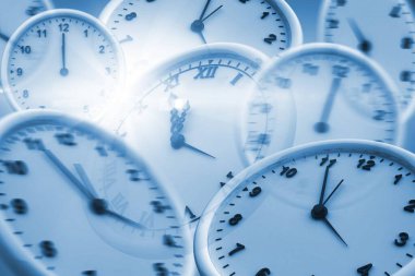 Duvar saatleri beyaz arka plan dijital görüntü